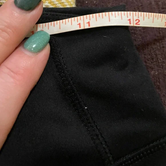 Avia Full Length Mesh & Lace Leg Cutout Insets Black Legging Sz XS / XCH 0-2 - Picture 9 of 14